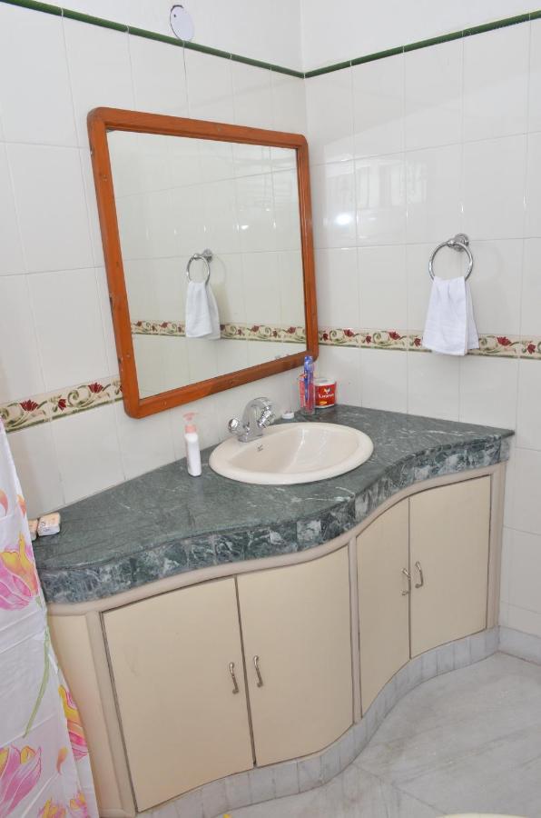 Sandy'S Homestay Jammu Ngoại thất bức ảnh