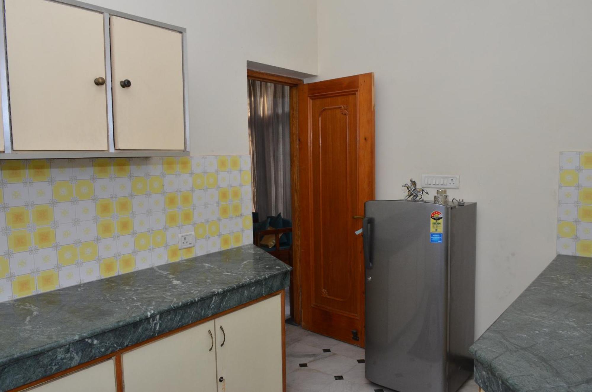 Sandy'S Homestay Jammu Ngoại thất bức ảnh