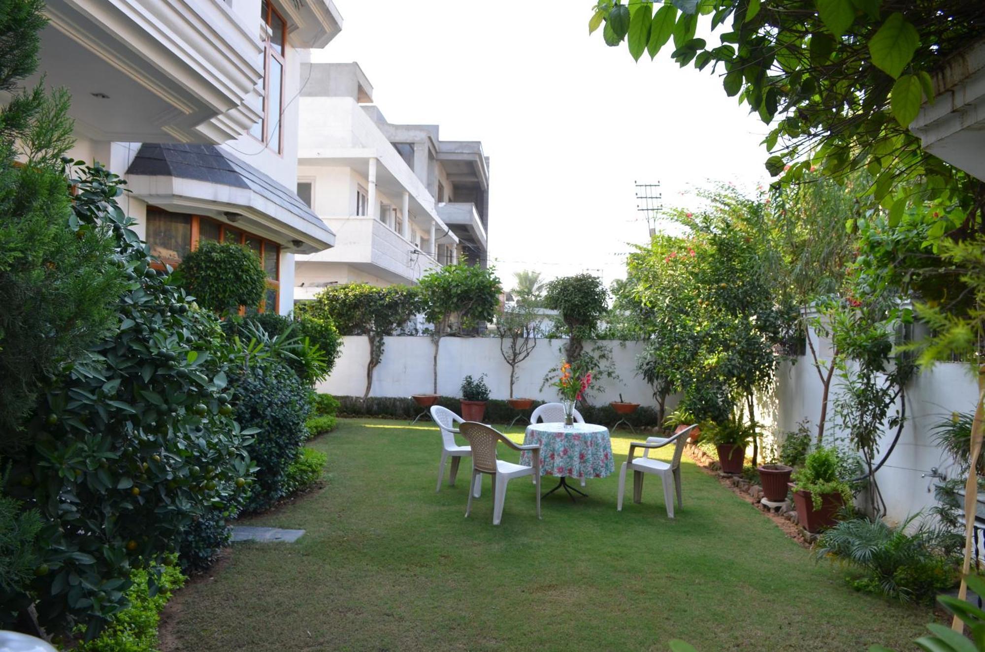 Sandy'S Homestay Jammu Ngoại thất bức ảnh