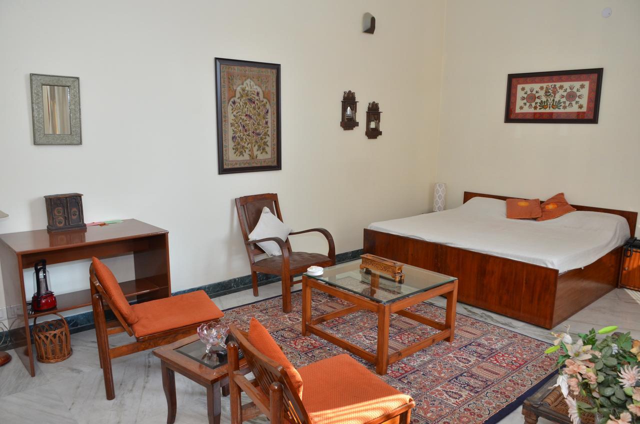 Sandy'S Homestay Jammu Ngoại thất bức ảnh