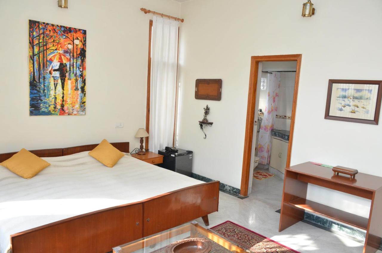 Sandy'S Homestay Jammu Ngoại thất bức ảnh